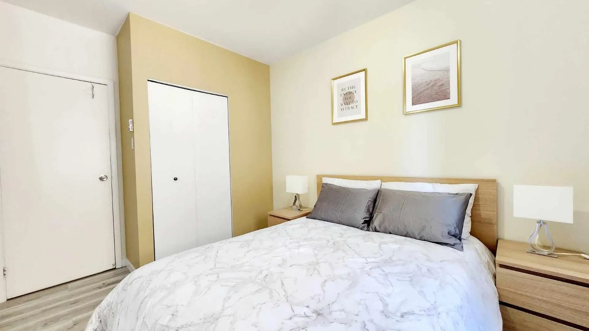 Apartment Hotel St-Denis Montreal