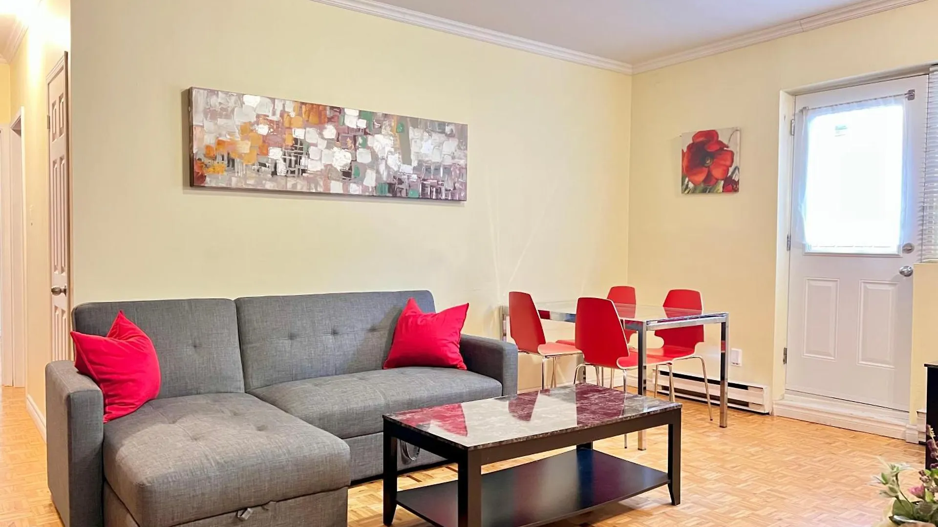 Apartment Hotel St-Denis Montreal