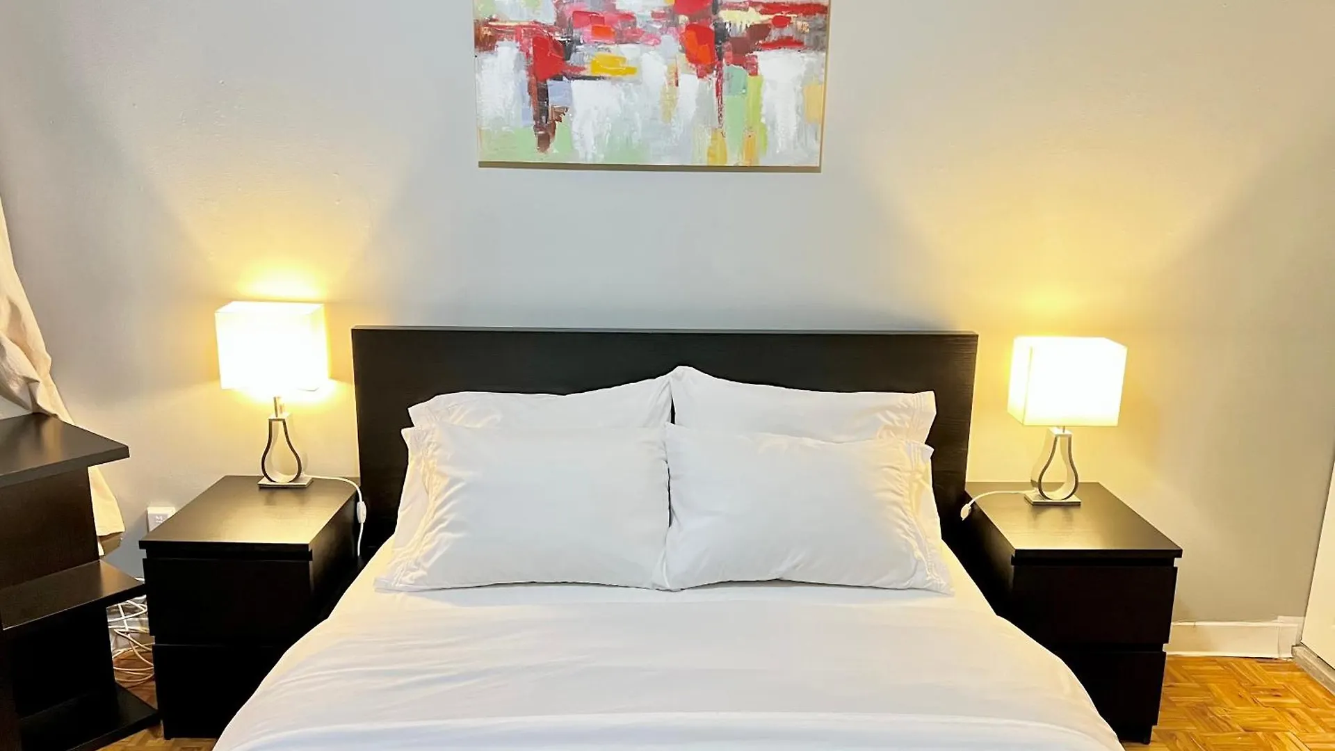 Apartment Hotel St-Denis Montreal