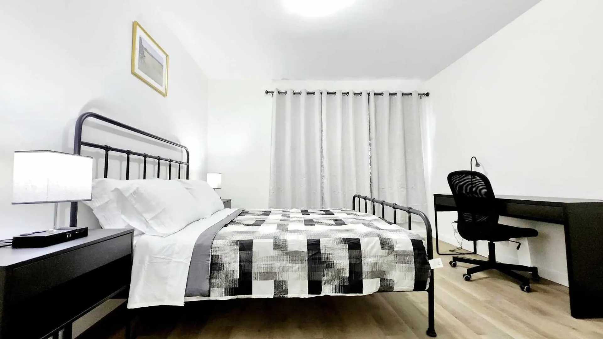 Apartment Hotel St-Denis Montreal