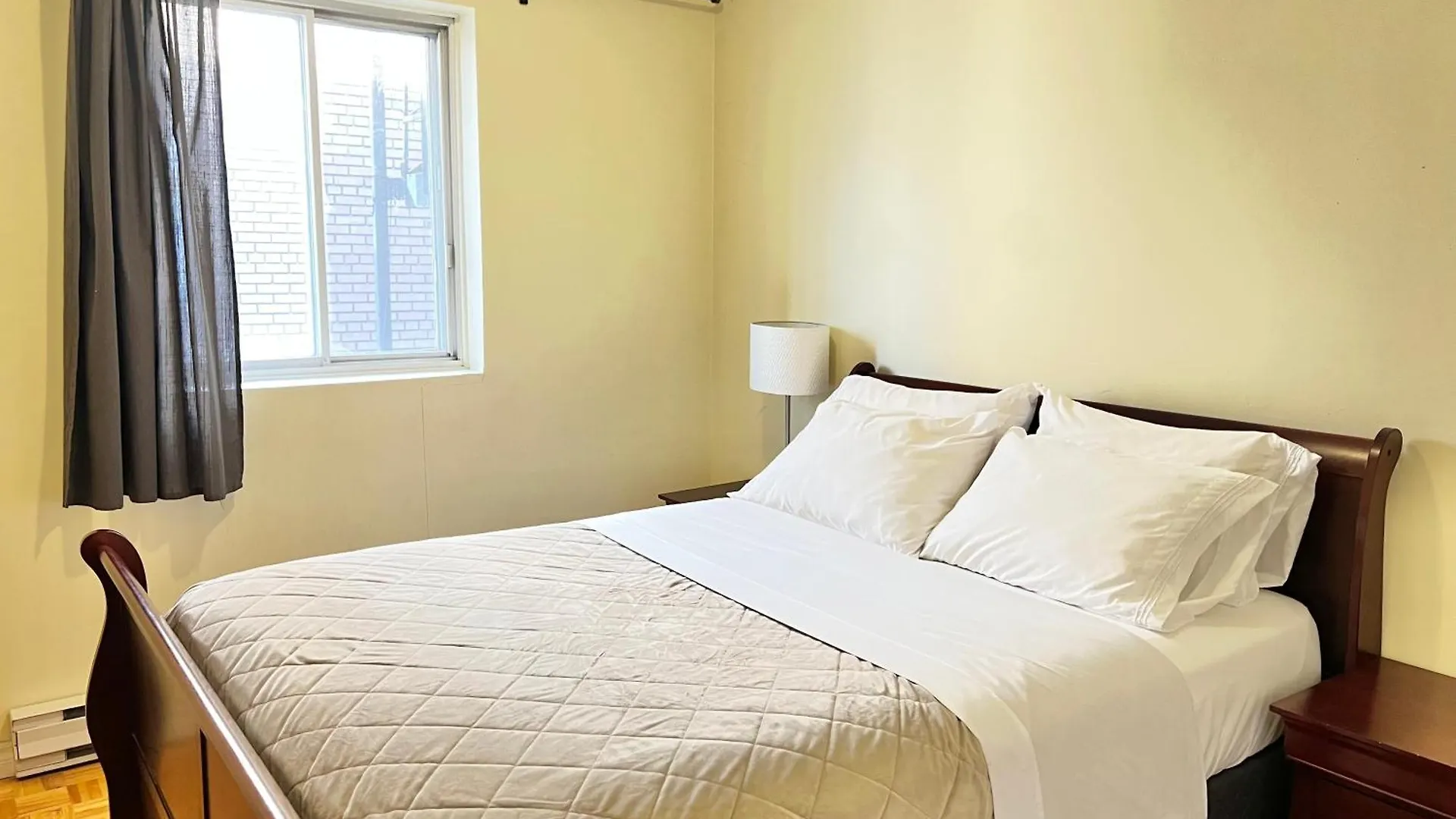 Apartment Hotel St-Denis Montreal