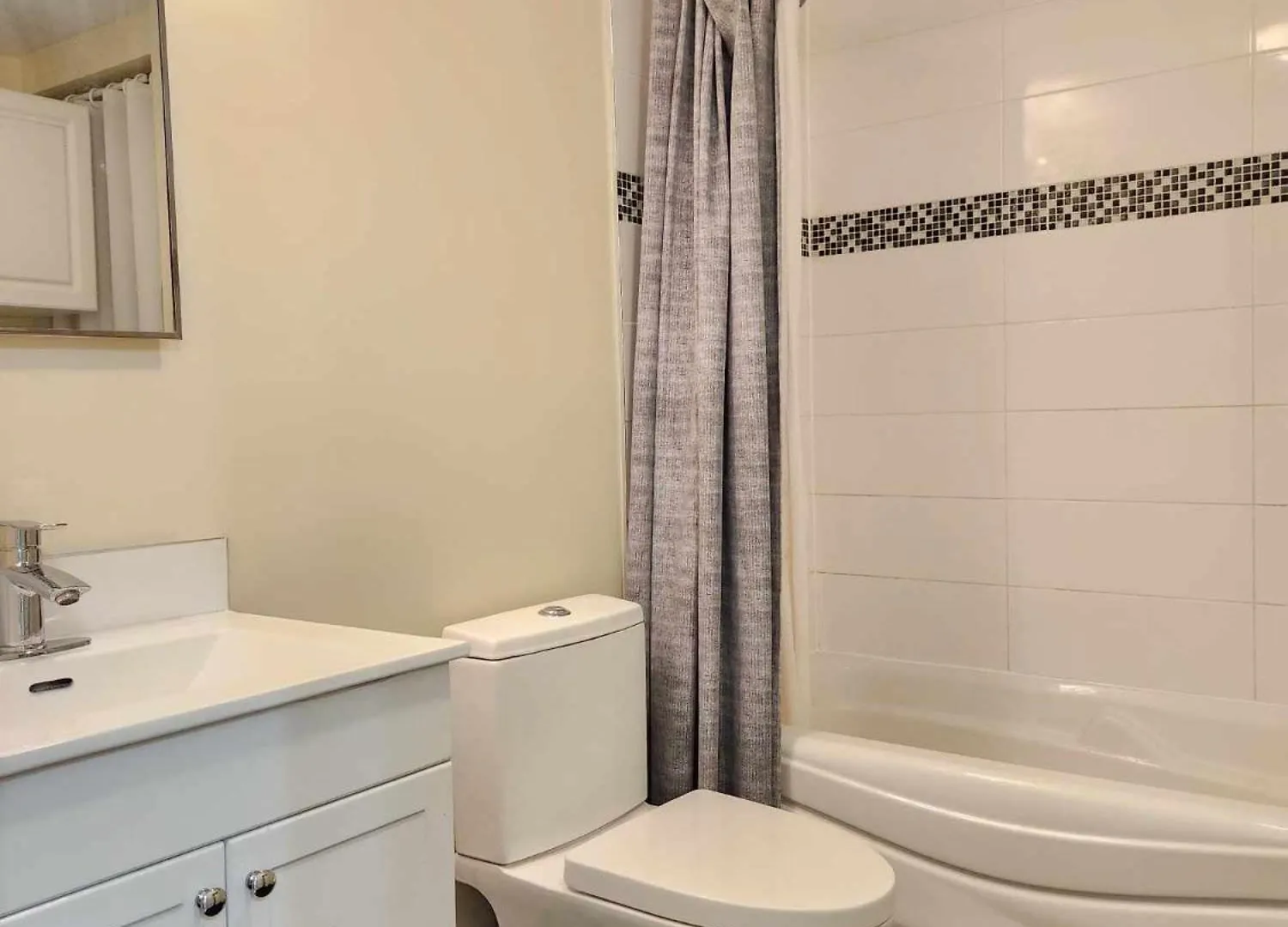 Apartment Hotel St-Denis Montreal
